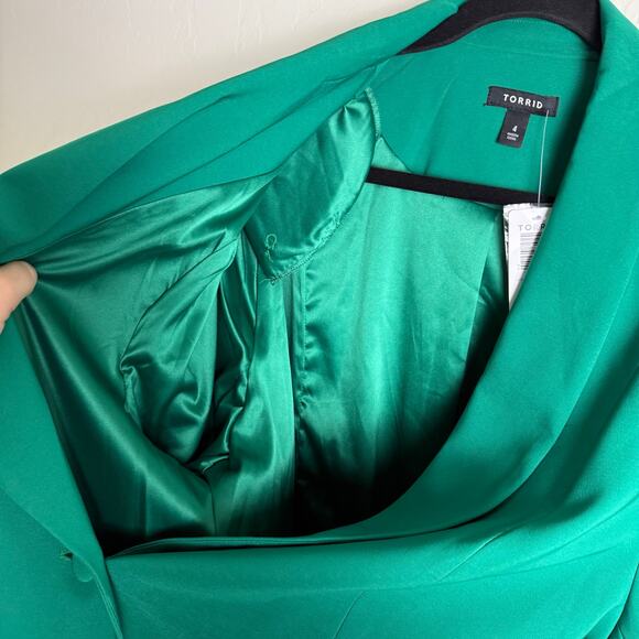 Torrid Green Studio Refined Crepe Classic Blazer 4X NWT 18652204 - Picture 6 of 16